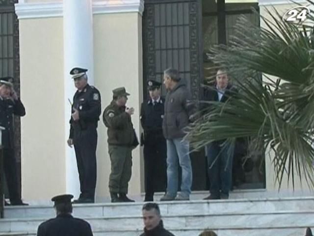 Трое дедушек хотели украсть в банке 650 миллионов евро Трое дедушек хотели украсть в банке 650 миллионов евро