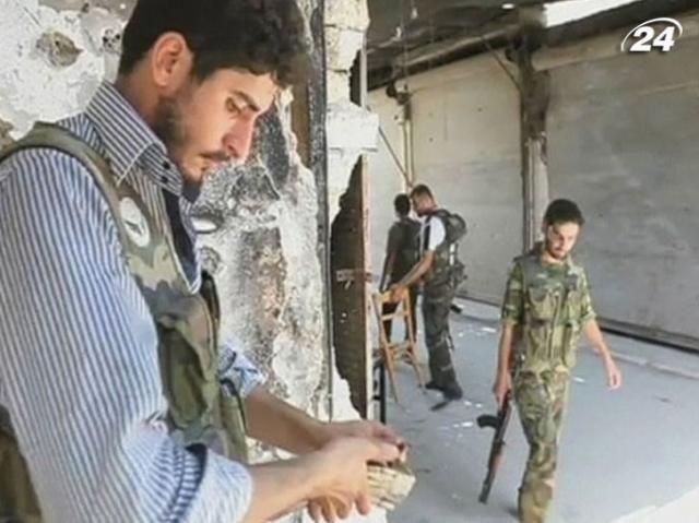 Держсекретар США пообіцяв сирійським повстанцям $60 млн Держсекретар США пообіцяв сирійським повстанцям $60 млн