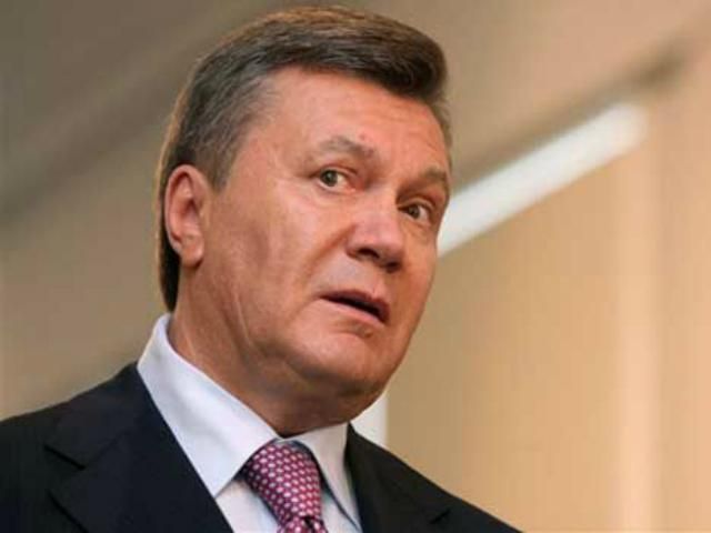 Янукович схвалив зміни до закону про персональне голосування 