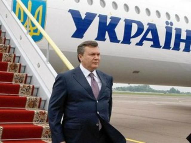 Янукович едет в Москву Янукович едет в Москву