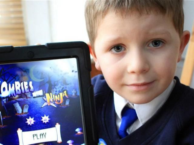 Маленький британец потратил 1,7 тыс. фунтов стерлингов за 10 минут Маленький британец потратил 1,7 тыс. фунтов стерлингов за 10 минут