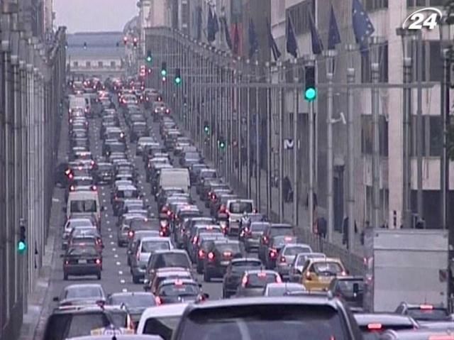 Итоги недели: Экономические выгоды от ЗСТ украинцы почувствуют через несколько лет Итоги недели: Экономические выгоды от ЗСТ украинцы почувствуют через несколько лет