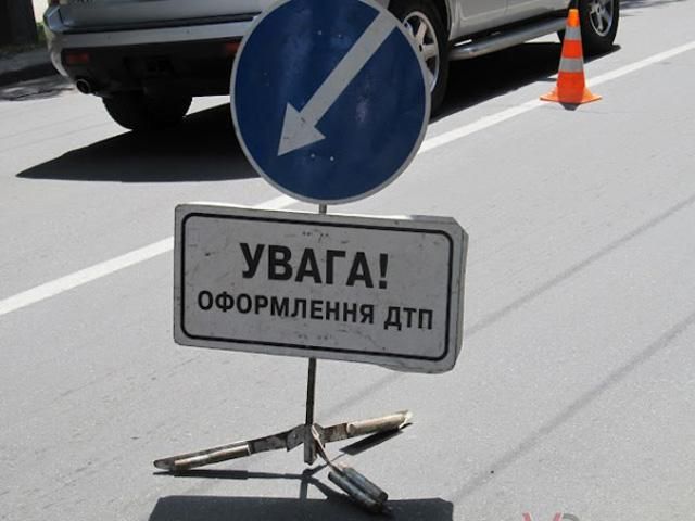 ДТП на Одещині забрала життя трьох людей, постраждала одна дитина ДТП на Одещині забрала життя трьох людей, постраждала одна дитина