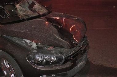 У Дніпропетровську насмерть збили студента. Очевидці: за кермом був син депутата (Фото) У Дніпропетровську насмерть збили студента. Очевидці: за кермом був син депутата (Фото)
