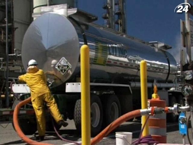 Крупнейшим импортером нефти в мире стал Китай Крупнейшим импортером нефти в мире стал Китай