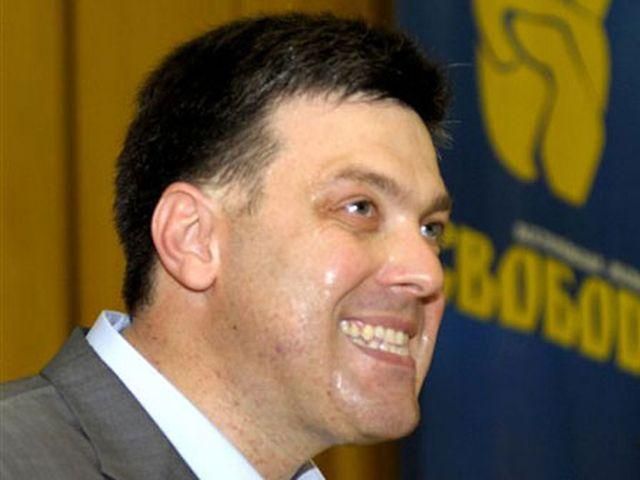 Тягнибок уверяет, что у 20 нардепов - двойное гражданство Тягнибок уверяет, что у 20 нардепов - двойное гражданство