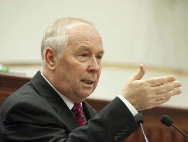 Рибак не відкликатиме позову проти Власенка, бо хоче навести порядок в Раді Рибак не відкликатиме позову проти Власенка, бо хоче навести порядок в Раді