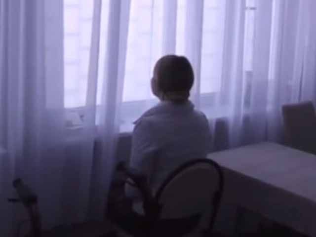 Тимошенко отворачивается от руководителя колонии (Видео) Тимошенко отворачивается от руководителя колонии (Видео)