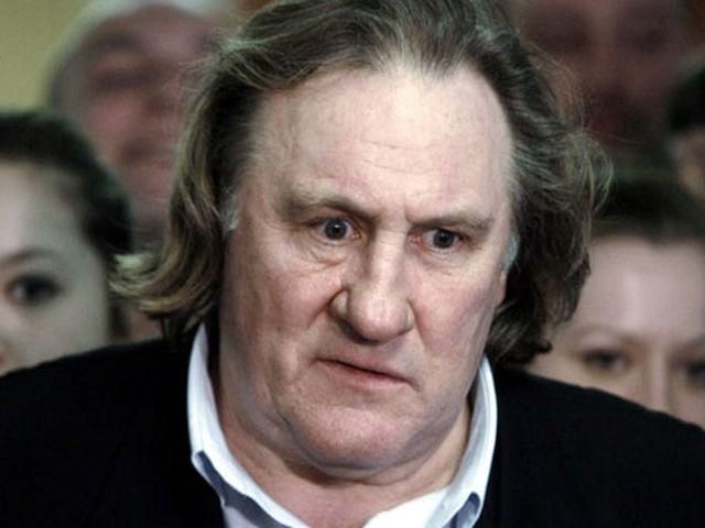 На Депардье написали заявление в Генпрокуратуру РФ На Депардье написали заявление в Генпрокуратуру РФ