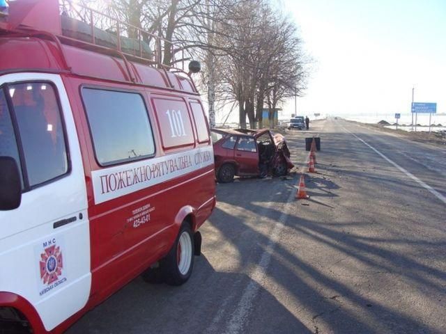 Смертельна аварія на Київщині забрала життя жінки Смертельна аварія на Київщині забрала життя жінки