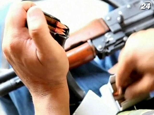 Британці забезпечать сирійську опозицію військовою технікою