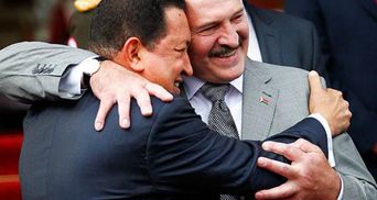Лукашенко заплакал, когда прощался с Чавесом