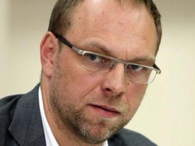 Власенко не з’являвся на людях вже 5 днів Власенко не з’являвся на людях вже 5 днів