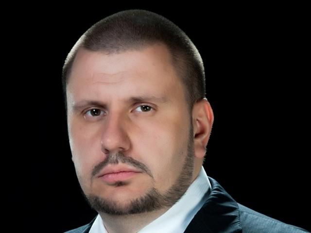 Всех украинцев заставят отчитываться о своих доходах Всех украинцев заставят отчитываться о своих доходах