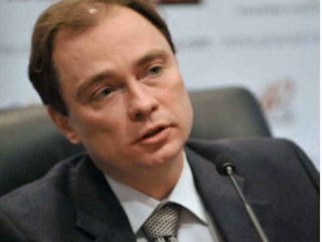 Політолог: Люди не вірять опозиції Політолог: Люди не вірять опозиції