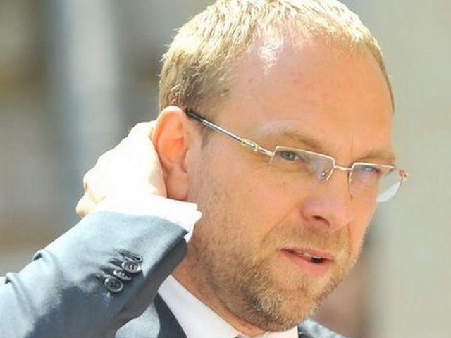 У Генпрокуратурі кажуть, що Власенка не арештовуватимуть У Генпрокуратурі кажуть, що Власенка не арештовуватимуть