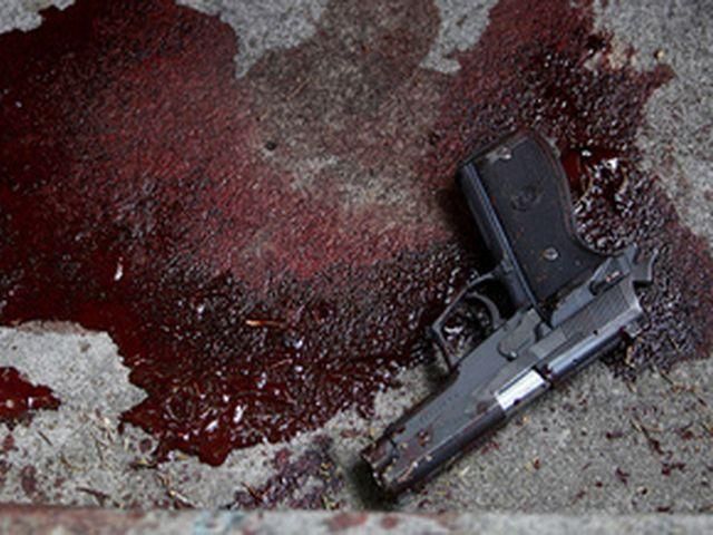 Крим: чоловік застрелився просто в туалеті