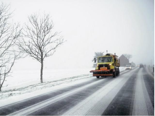 У Франції оголосили надзвичайну ситуацію через снігопад 