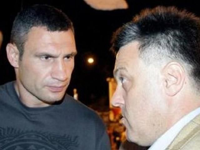 Тягнибок пропонує Кличкові "право першої ночі" Тягнибок пропонує Кличкові "право першої ночі"