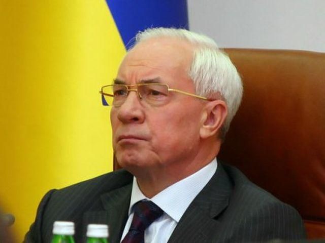 Азаров пообещал за 5 лет достроить дороги Азаров пообещал за 5 лет достроить дороги