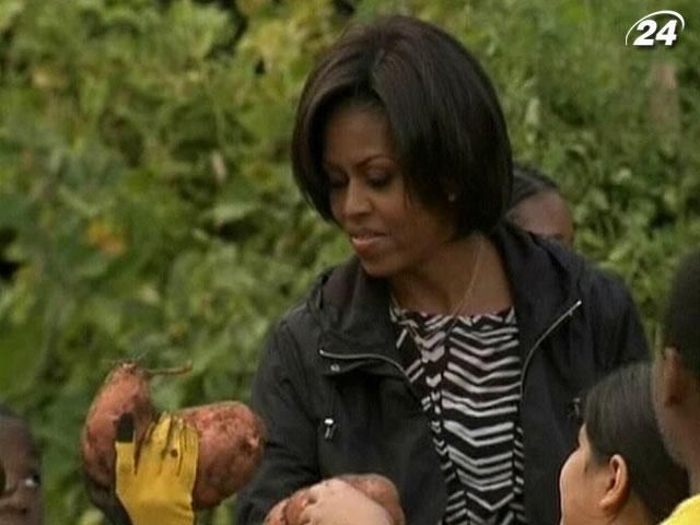 Хакеры опубликовали конфиденциальные данные Первой леди США Хакеры опубликовали конфиденциальные данные Первой леди США