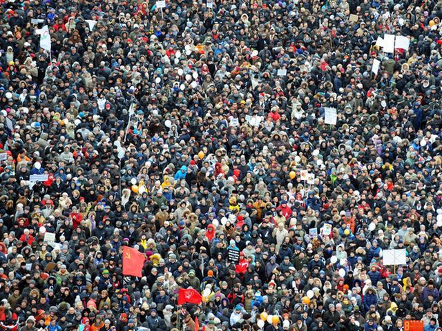 Опитування: Вийти на мітинги готові 28% українців Опитування: Вийти на мітинги готові 28% українців