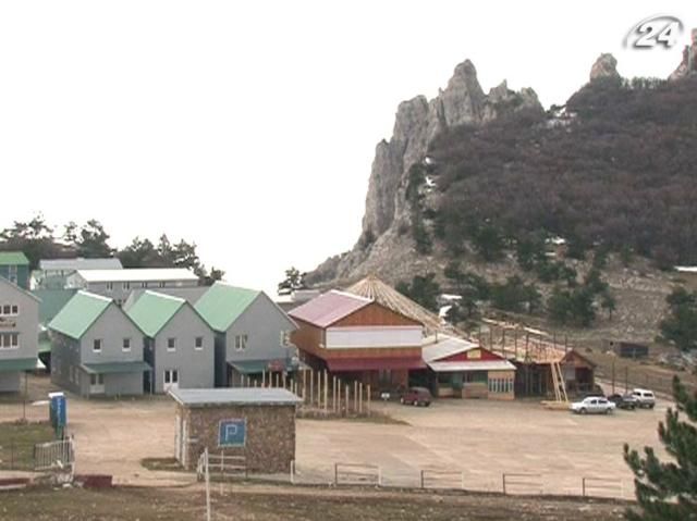 На крымском плато Ай-Петри наведут порядок На крымском плато Ай-Петри наведут порядок