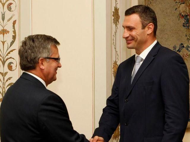 Завтра Кличко встретится с Коморовским Завтра Кличко встретится с Коморовским