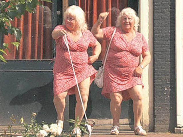 70-річні повії-близнючки завершили кар’єру повій 70-річні повії-близнючки завершили кар’єру повій