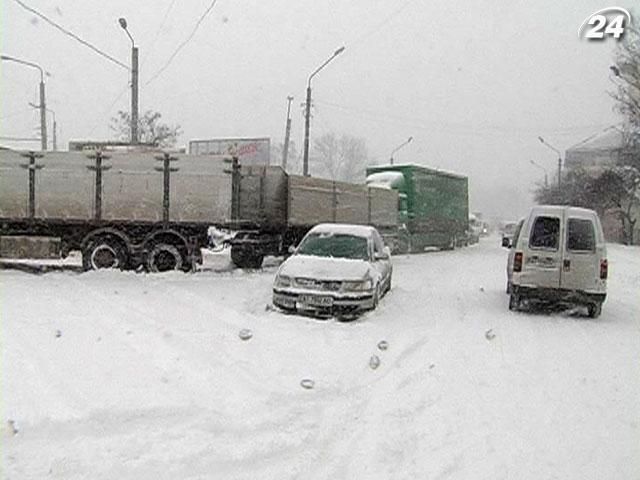 Событие дня: Мартовский снег накрыл 6 областей Украины Событие дня: Мартовский снег накрыл 6 областей Украины