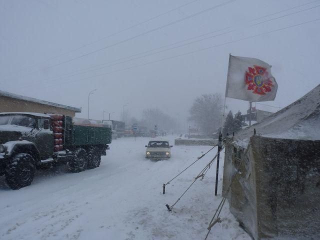Из-за непогоды в 7 областях Украины нет света (Видео) Из-за непогоды в 7 областях Украины нет света (Видео)