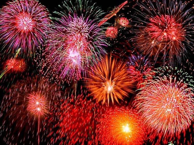 Трагедия в Мексике: взорвался грузовик с фейерверками, погибли 12 человек Трагедия в Мексике: взорвался грузовик с фейерверками, погибли 12 человек