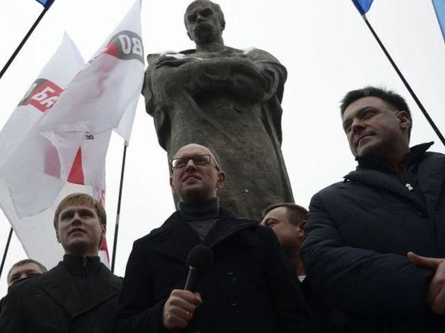 Опозиція каже, що їх не пускають до Львова на акцію протесту