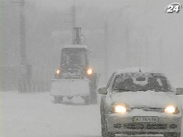 Підсумок тижня: Західну Україну накрили аномальні снігопади та хуртовини 