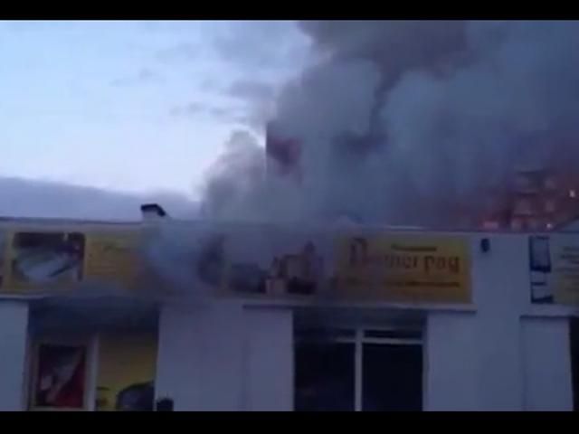 МВС: Під час пожежі у ТЦ під Києвом постраждало 2 людей МВС: Під час пожежі у ТЦ під Києвом постраждало 2 людей