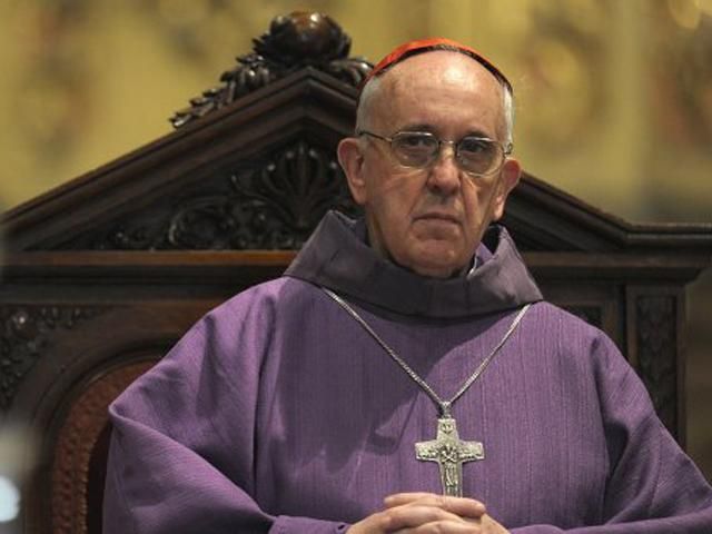 Новый Папа подарил свой кардинальский перстень собору Новый Папа подарил свой кардинальский перстень собору