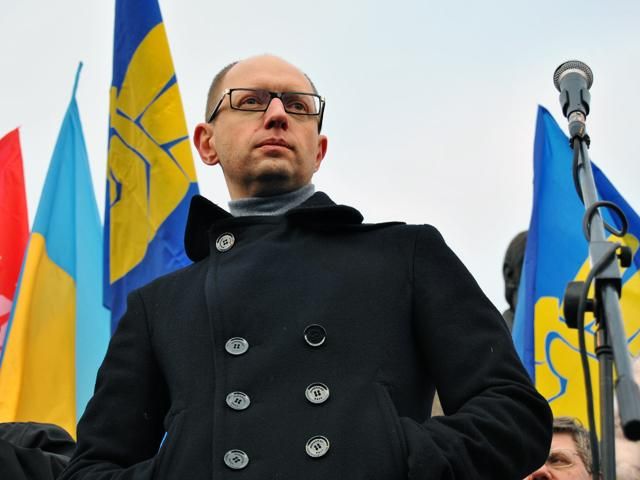 Яценюк намекает, что завтра могут разблокировать Раду Яценюк намекает, что завтра могут разблокировать Раду