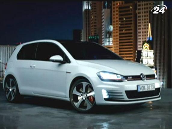 Новий Volkswagen Golf дебютував одразу у двох версіях Новий Volkswagen Golf дебютував одразу у двох версіях
