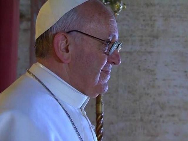 Папа Римский призывает защищать наиболее слабых людей