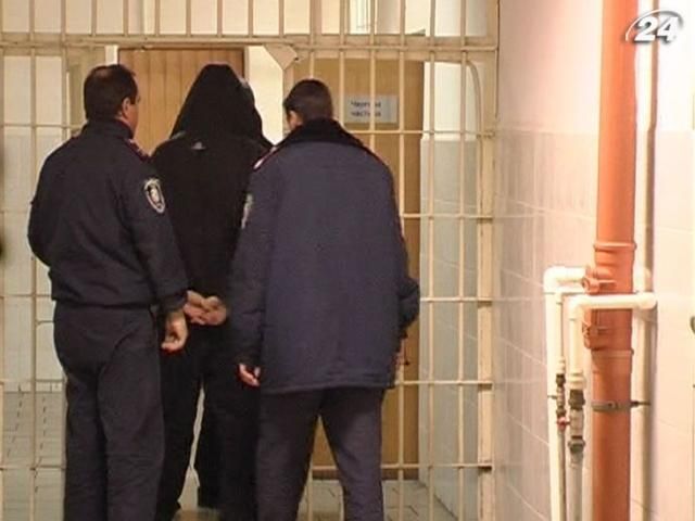 Крупним планом: В'язні скаржаться на тортури у тюрмах Крупним планом: В'язні скаржаться на тортури у тюрмах