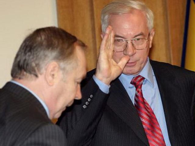 Депутаты провели Азарова из Рады криками "Ганьба!" Депутаты провели Азарова из Рады криками "Ганьба!"