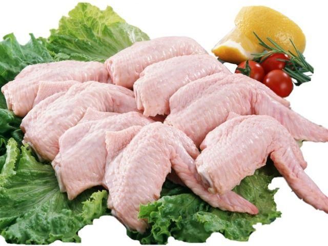 Украина ограничила ввоз польской курятины Украина ограничила ввоз польской курятины