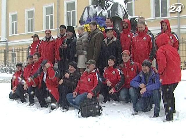 До Південного полюсу вирушила 18-та українська експедиція До Південного полюсу вирушила 18-та українська експедиція