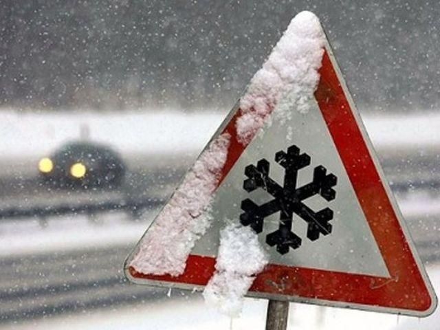 Непогода обесточила 615 населенных пунктов Непогода обесточила 615 населенных пунктов