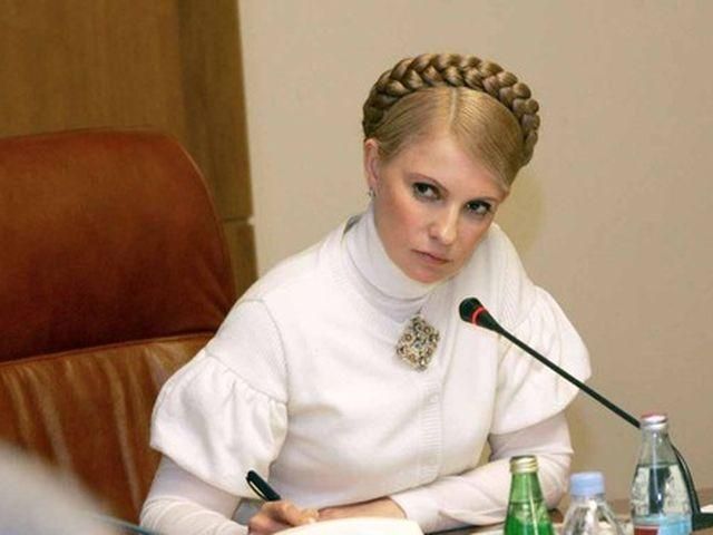 Тюремники бідкаються, що Тимошенко їх шантажує Тюремники бідкаються, що Тимошенко їх шантажує