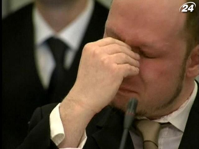 Брейвіка не відпустили на похорон матері Брейвіка не відпустили на похорон матері