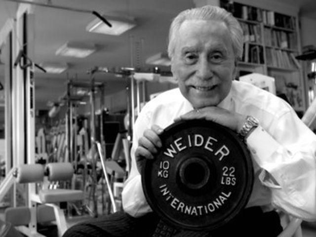 Умер наставник Шварценеггера по бодибилдингу