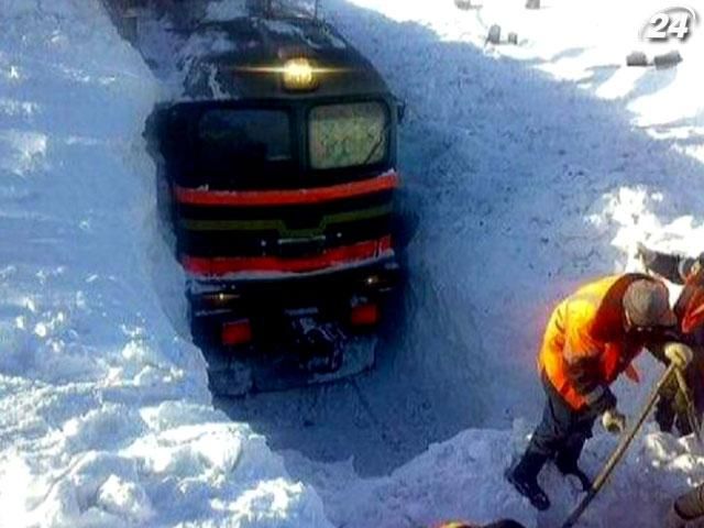 Підсумки тижня: Україна потерпає від небачених за останні 100 років снігопадів Підсумки тижня: Україна потерпає від небачених за останні 100 років снігопадів