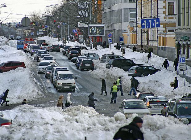 У КМДА попередили, що Київ ще кілька днів стоятиме в заторах 