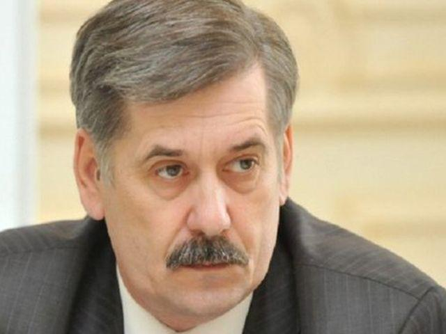 Через негоду у відставку пішов заступник Попова Через негоду у відставку пішов заступник Попова